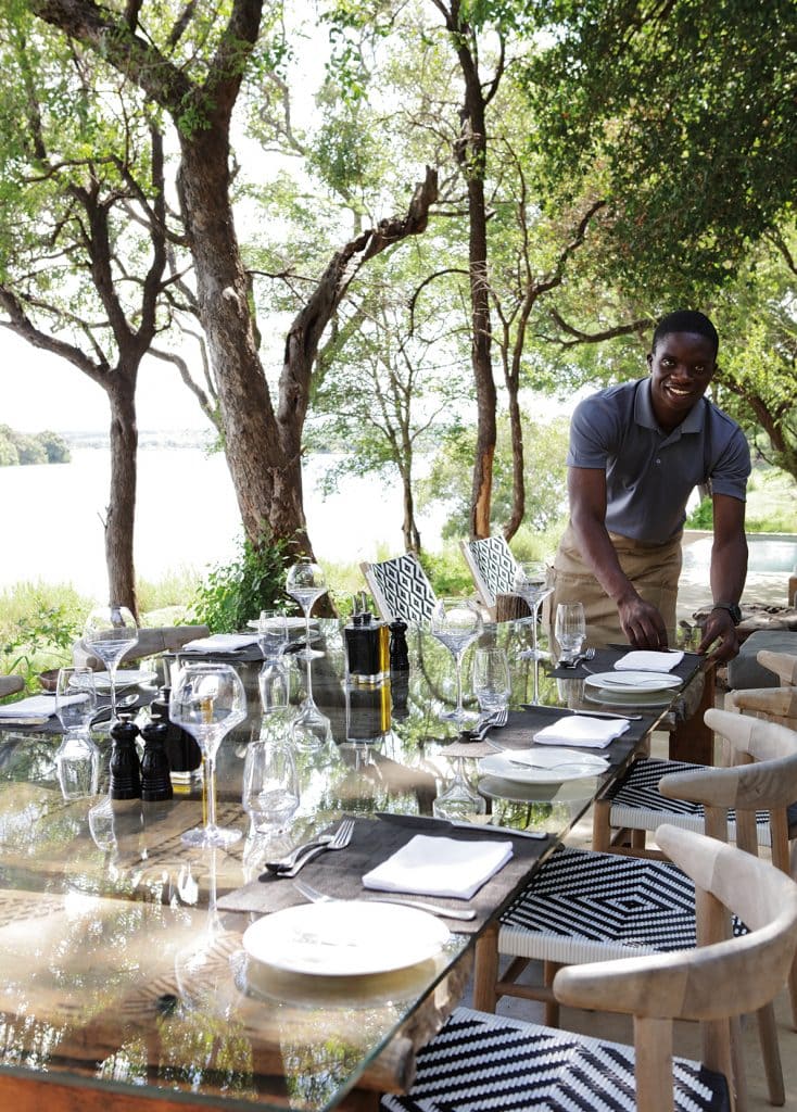 matetsi_riverhouse_lunch2